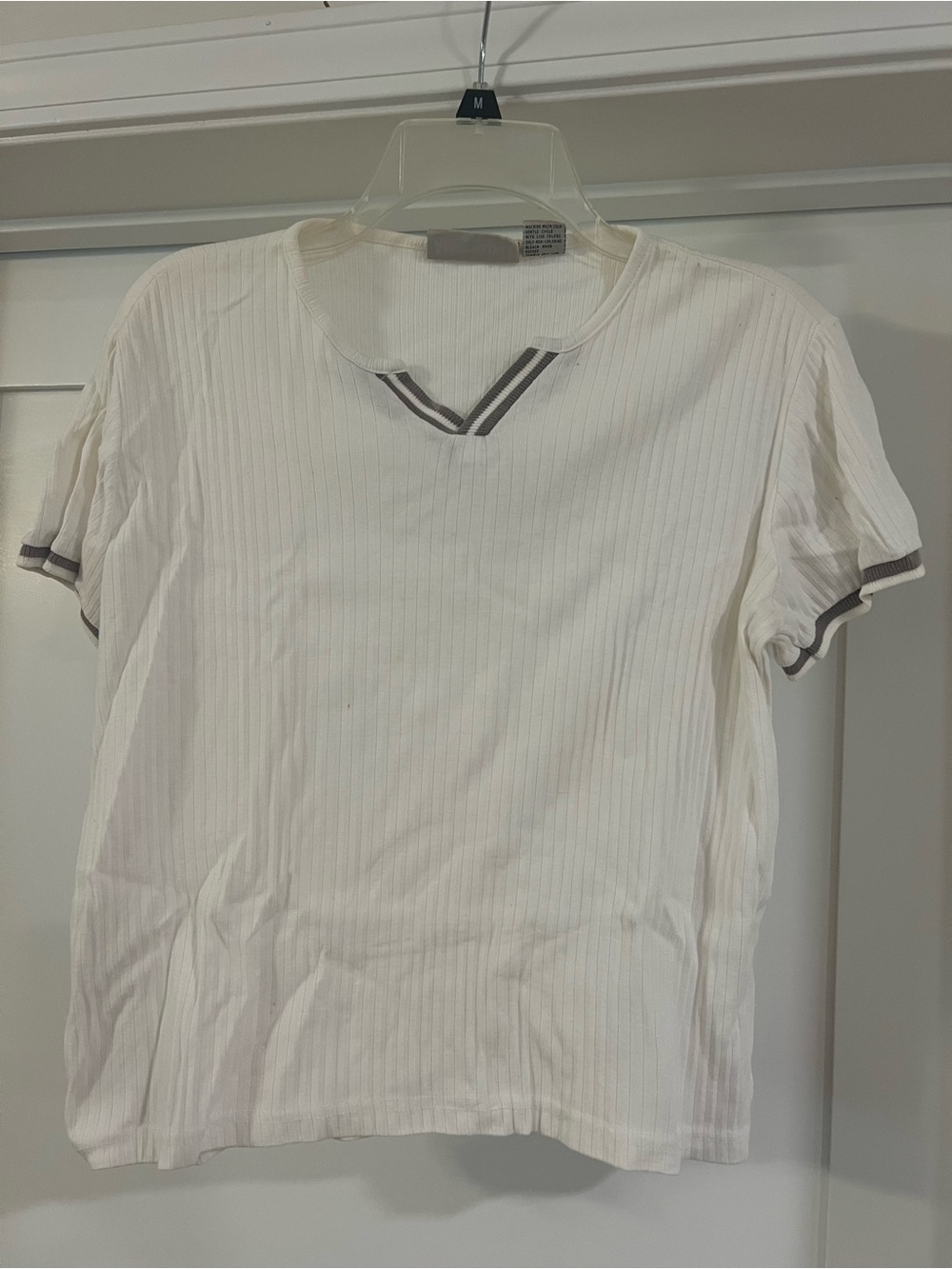 Aeropostale White Tee with Green Trim